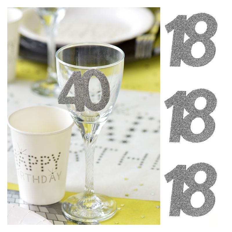 6 Gros confetti Anniversaire Argent 18 ans, décoration de table