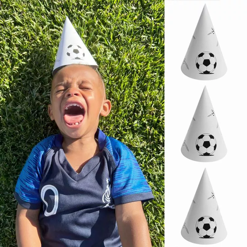 6 Chapeaux cônes anniversaire sur le thème du football